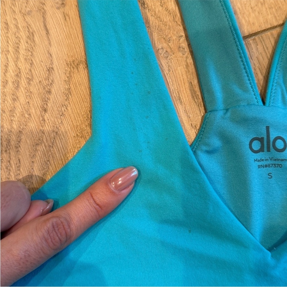 ALO Yoga Turquoise Sports Bra - Picture 3 of 4